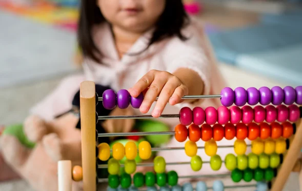 Montessori-Red-14-scaled.webp